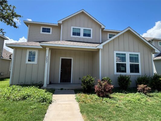 207 Whisper Rill Dr, Hutto