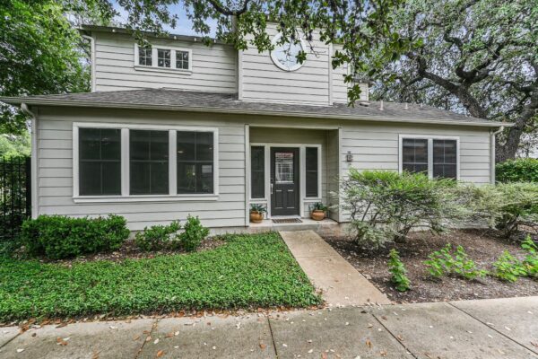 1011 Brodie St #8, Austin