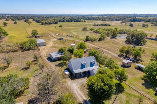 153 Pleasant Grove Rd, Elgin