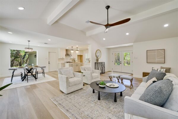 150 Star Thistle Trl, Wimberley