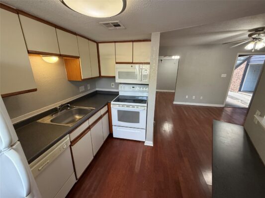 2500 Burleson Rd #209, Austin