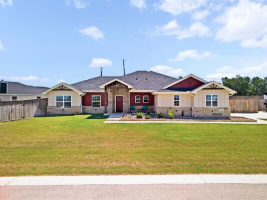 3415 Bandit Ct, Kempner