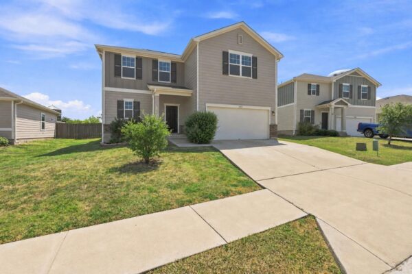 13513 Robert Wagner Bnd, Manor