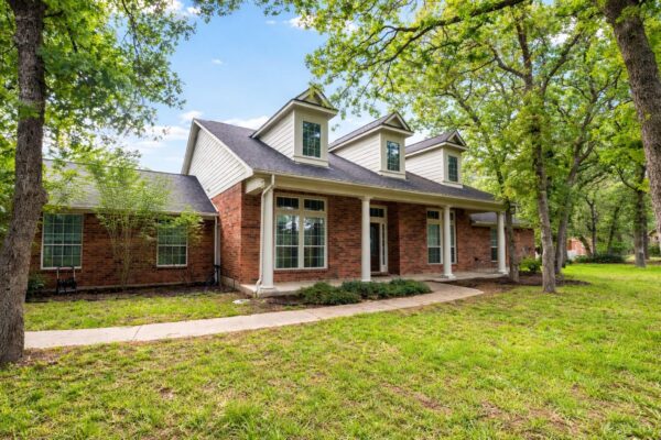 120 Juniper Trl, Elgin