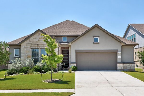 3821 Raven Caw Pass, Pflugerville