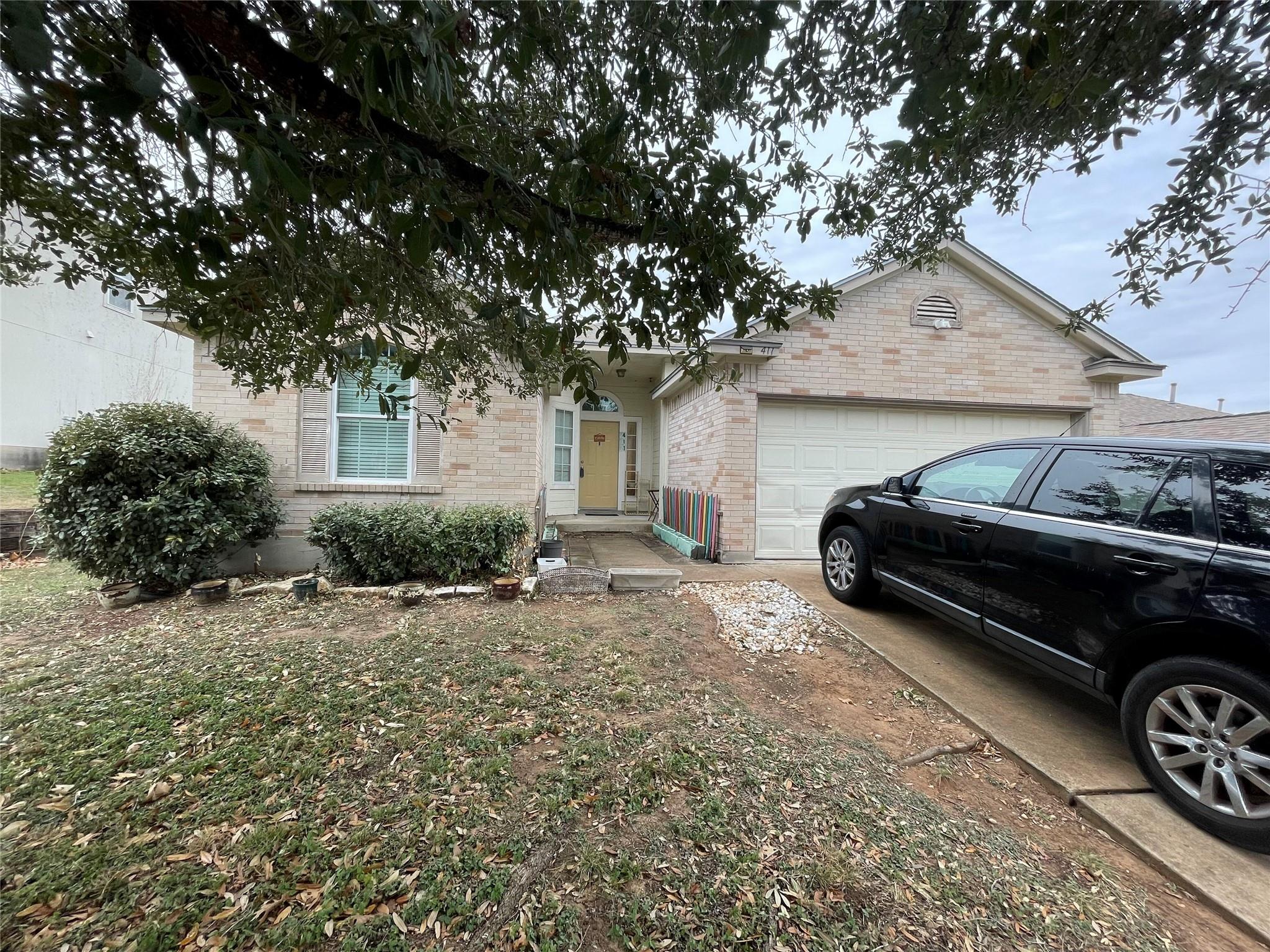 411 Estate Dr, Hutto, TX 78634