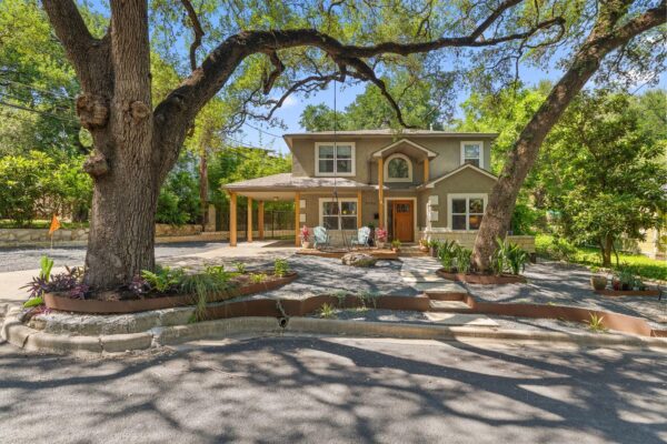 1006 Avondale Rd, Austin