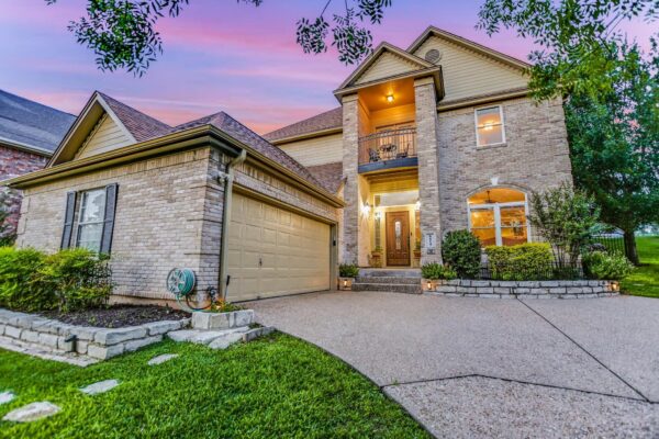 6514 Lost Horizon Dr, Austin