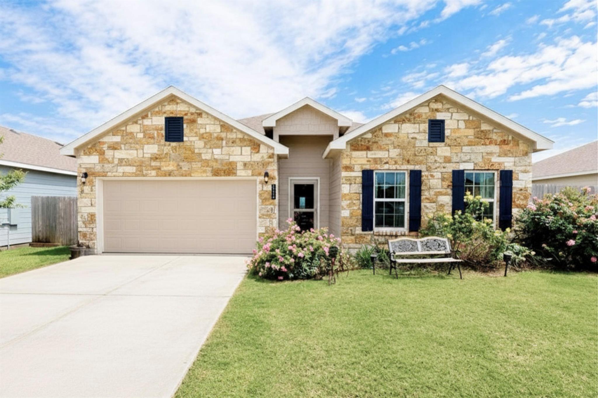 617 W Sheldon Ave, Thrall, TX 76578