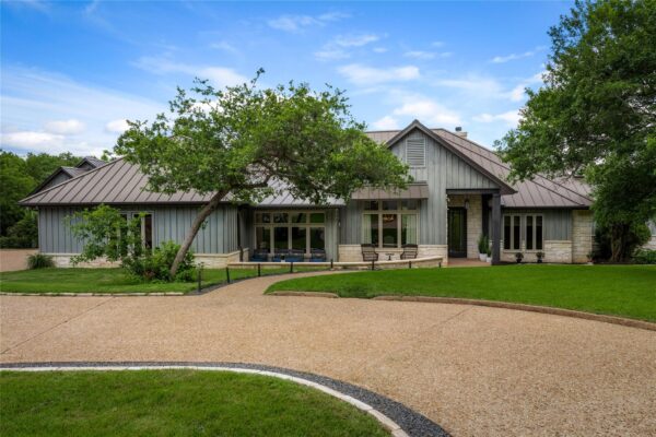5 Clarendon Ln, Austin