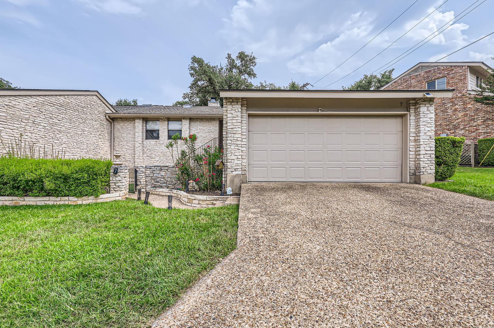 9518 Topridge Dr #7, Austin
