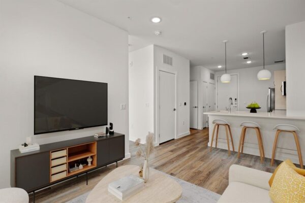 6324 N Lamar Blvd #404, Austin