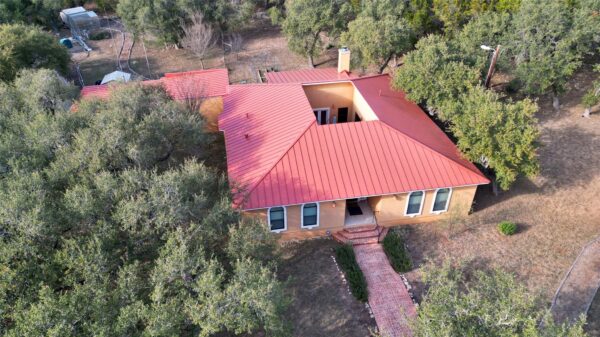 450 Windmill Oaks Dr, Wimberley