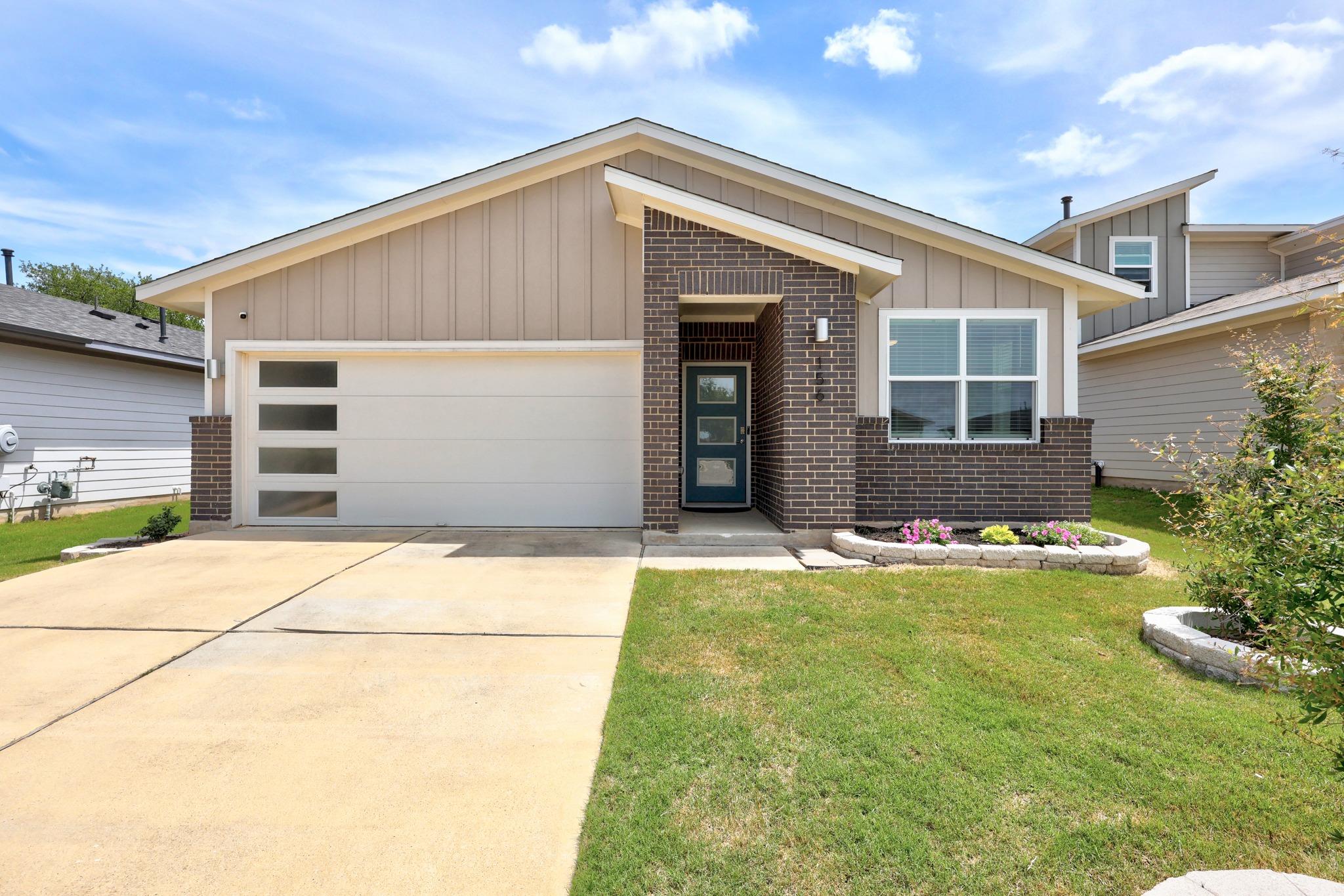 156 Parryi Cv, Leander