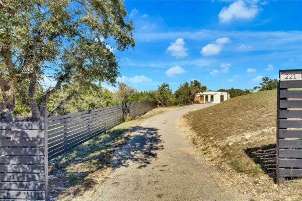 221 Hilltop Dr, Dripping Springs