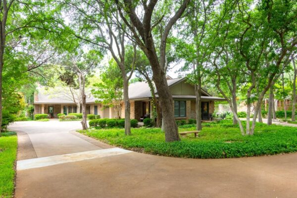 1404 Pearl Cv, Round Rock