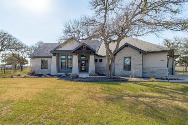 209 Oak Hill Dr, Liberty Hill