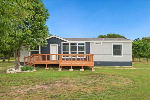 227 Misty Wood Dr, Bertram