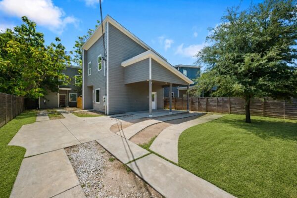 1003 Valdez St #A, Austin