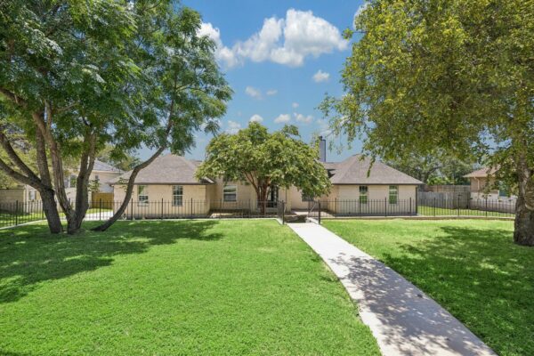 321 Quarry Springs Dr, San Marcos