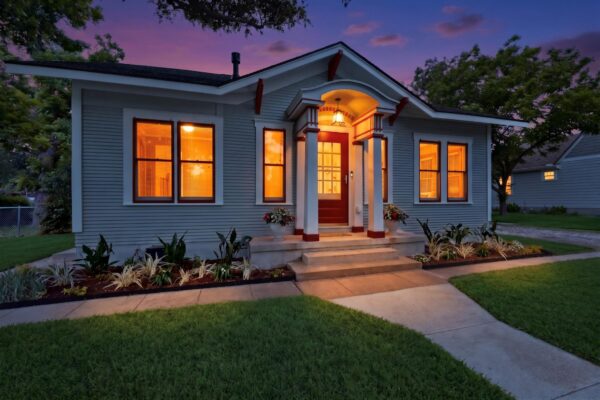 905 Howard St, Taylor