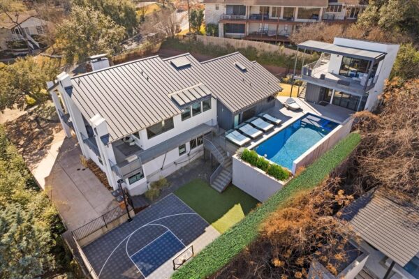 2100 Headwater Ln, Austin