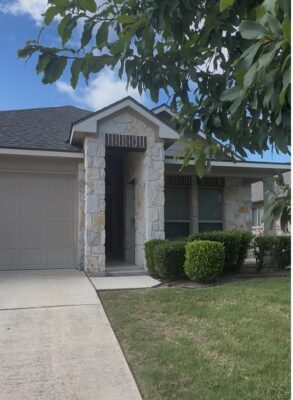 612 Heinatz Flat Ln, Leander