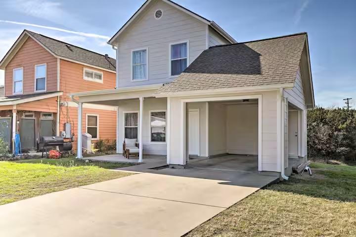 1404 E 3rd St, Georgetown, TX 78626