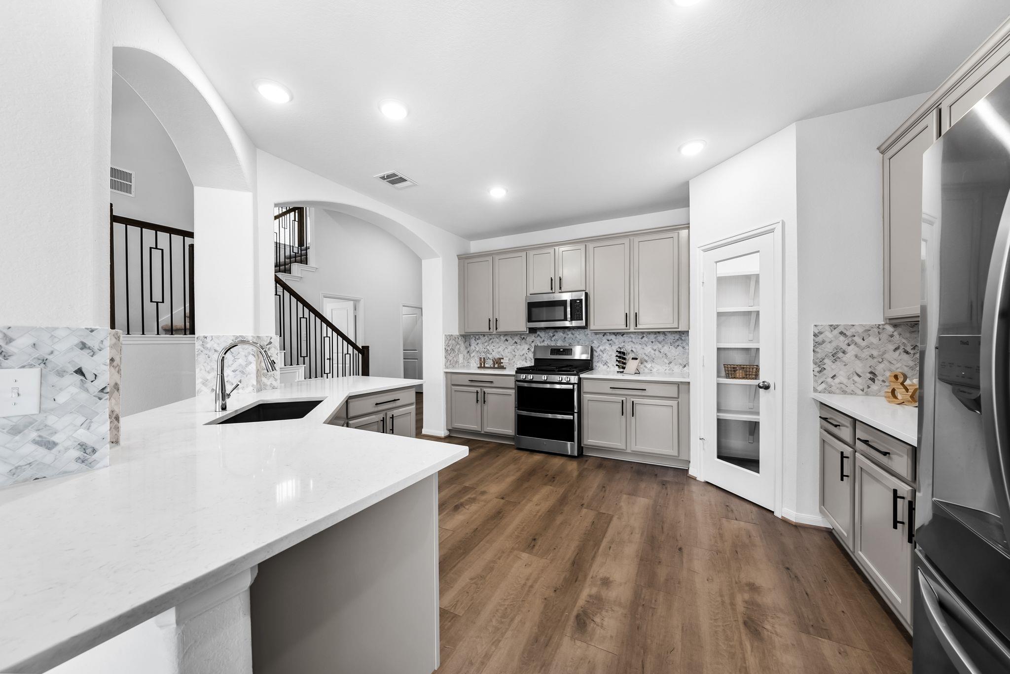 108 Azalea Springs Rd, Liberty Hill, TX 78642