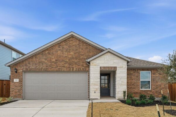 100 Childress St, Hutto