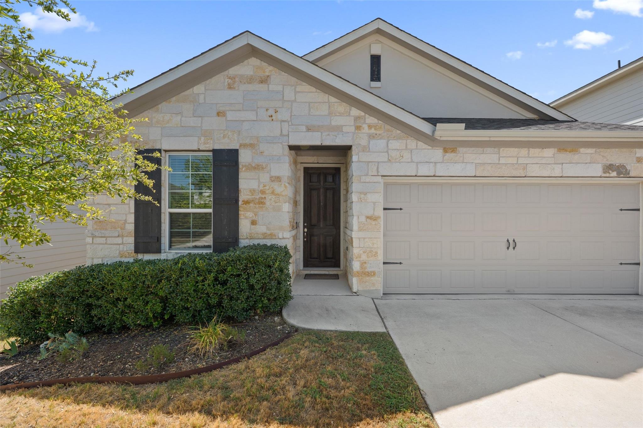 159 Mount Locke Rd, Dripping Springs, TX 78620