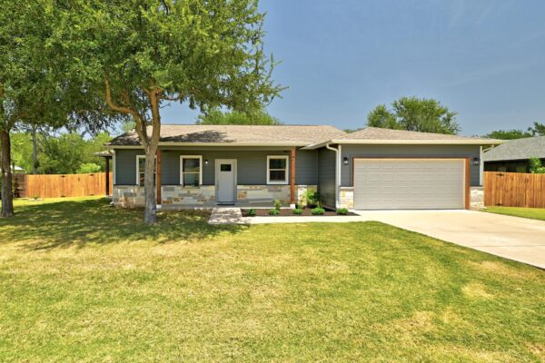 120 Waianae Ct, Bastrop