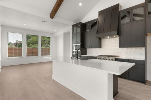 2105 Tobiano Trce, Georgetown