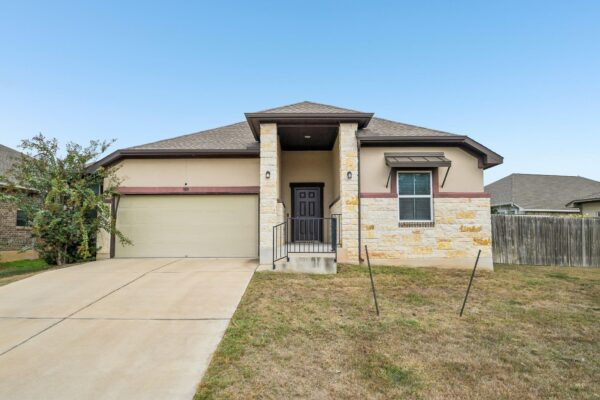 280 Rimrock Ct, Bastrop