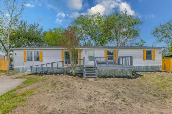 1901 Pecan St, San Marcos