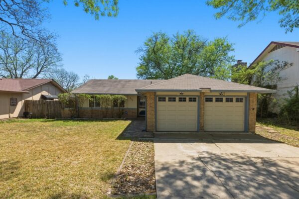 313 Blackberry Dr, Austin