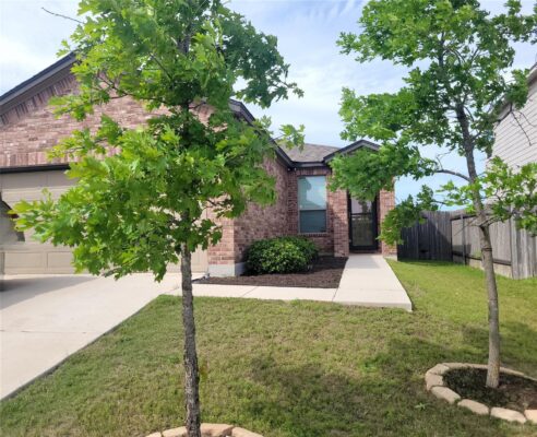 19108 Lady Bird Johnson St, Manor
