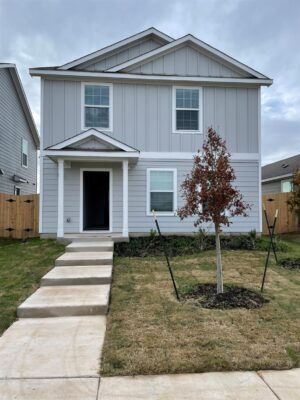 1121 Largemouth Rd, Bastrop