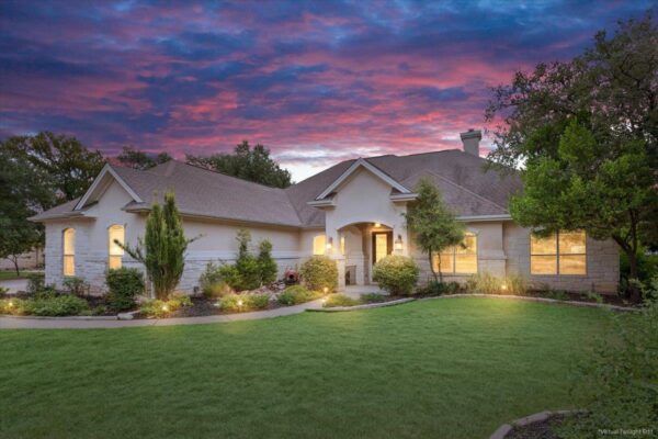 521 Buena Vista Dr, Georgetown