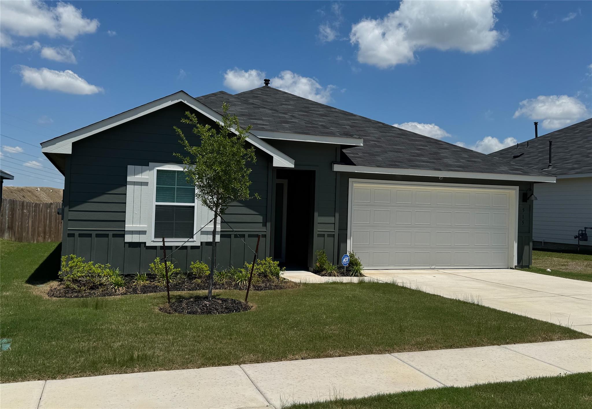 515 HODGES St, Maxwell, TX 78656