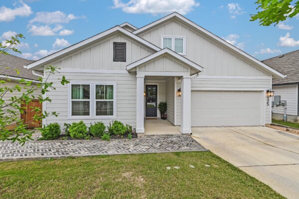 125 Broken Oak Dr, Liberty Hill