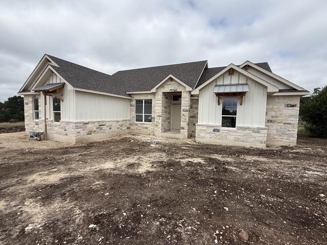 127 Riparian Elm Rd, Bertram, TX 78605