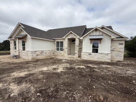 127 Riparian Elm Rd, Bertram