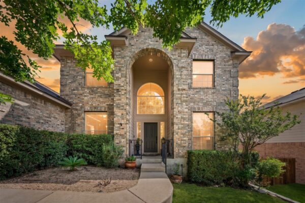8820 Colberg Dr, Austin