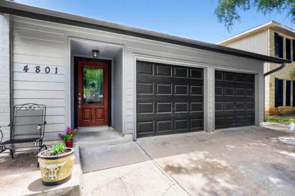 4801 Saguaro Rd, Austin