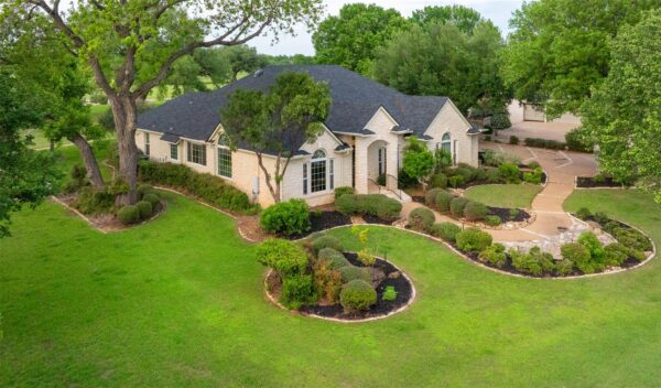 30416 Berry Creek Dr, Georgetown
