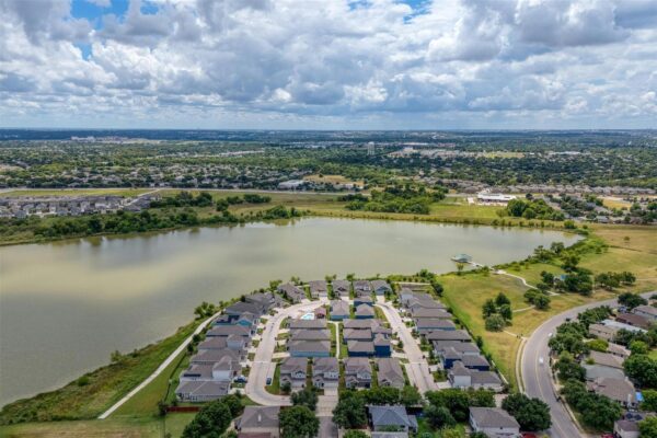 3017 Settlement Dr #24, Round Rock