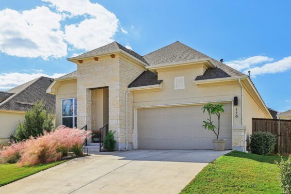 118 Cibolo Creek Loop, Bastrop