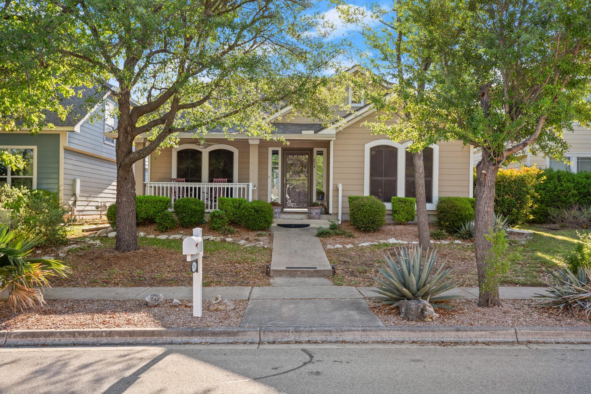 204 Crockett Rd, Cedar Park