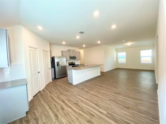 204 Meaningful Dr, Jarrell